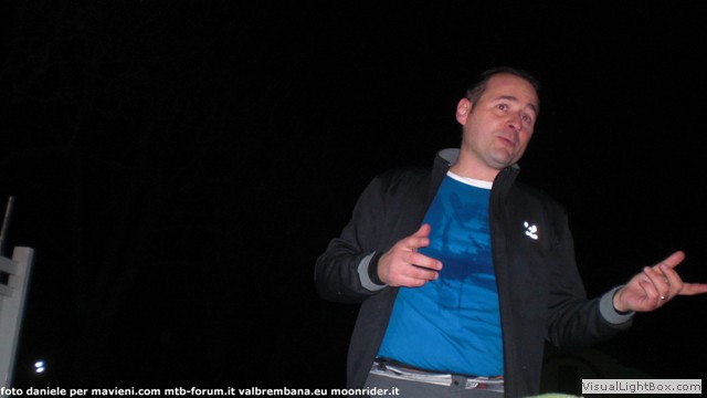 31tbl049.jpg